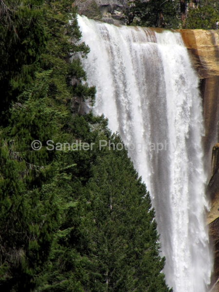 http://www.sandlerphotography.com/Photos/IMG_1821 -2 -LR.JPG